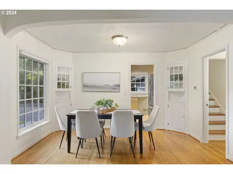 3890 Sw 94th Avenue Portland OR 97225