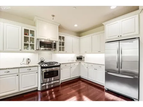 10107 Sw Windwood Way Portland OR 97225