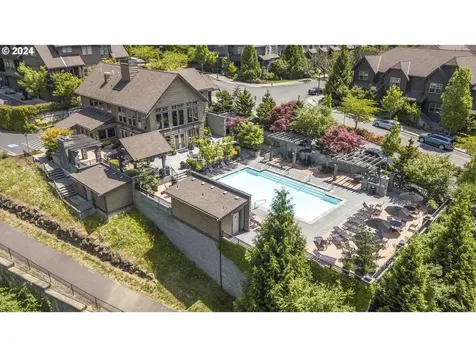 10107 Sw Windwood Way Portland OR 97225