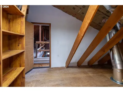 2211 Whistlers Park Road Roseburg OR 97470