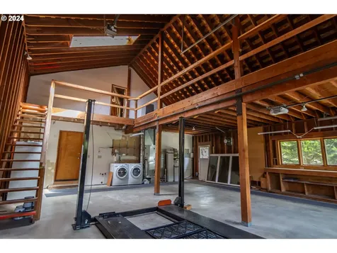 2211 Whistlers Park Road Roseburg OR 97470