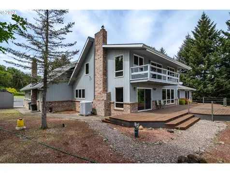 2211 Whistlers Park Road Roseburg OR 97470