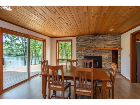 2211 Whistlers Park Road Roseburg OR 97470