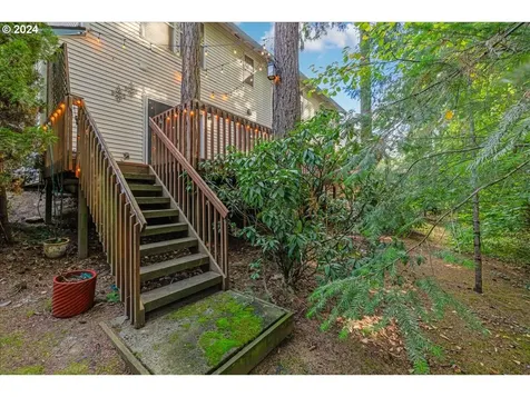 15610 SW Talus Way Beaverton OR 97007