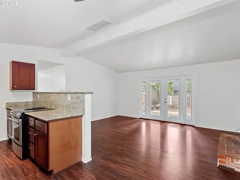 5325 Oakridge Road Lake Oswego OR 97035