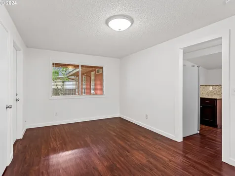 5325 Oakridge Road Lake Oswego OR 97035