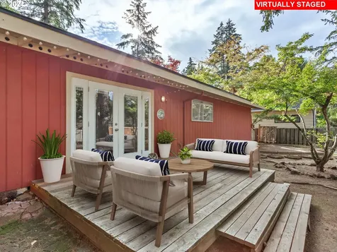 5325 Oakridge Road Lake Oswego OR 97035