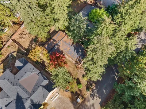 5325 Oakridge Road Lake Oswego OR 97035