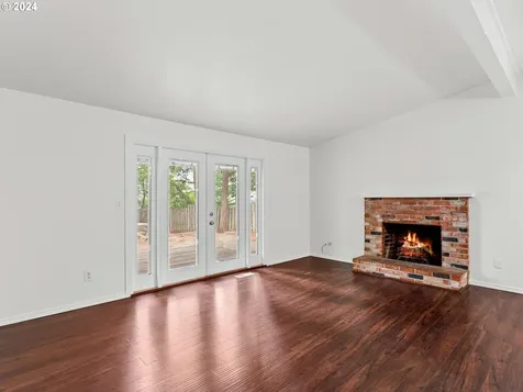 5325 Oakridge Road Lake Oswego OR 97035