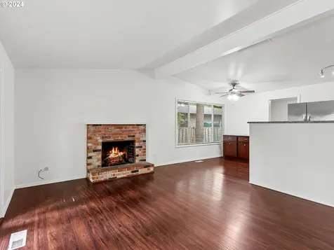 5325 Oakridge Road Lake Oswego OR 97035