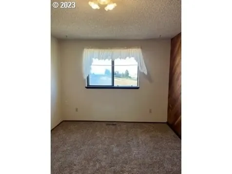 71083 Arabian Drive Pendleton OR 97801