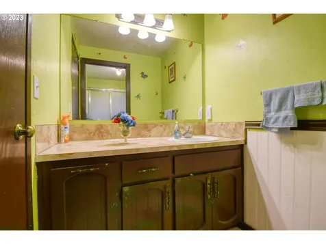 71083 Arabian Drive Pendleton OR 97801