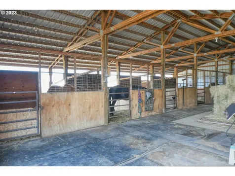 71083 Arabian Drive Pendleton OR 97801