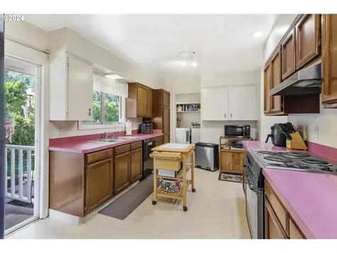 2111 Division Street Camas WA 98607