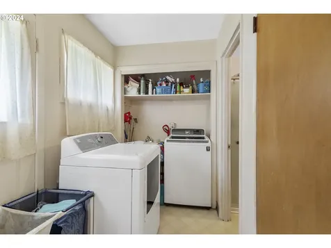 2111 Division Street Camas WA 98607