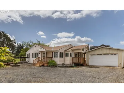 41500 Se Vista Loop Drive Sandy OR 97055