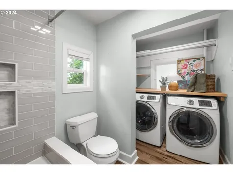 3915 Se 28th Avenue Portland OR 97202