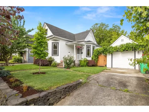 3915 Se 28th Avenue Portland OR 97202