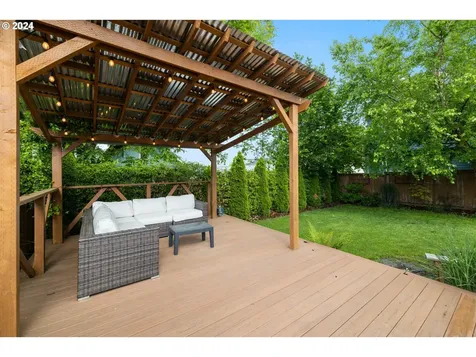 3915 Se 28th Avenue Portland OR 97202