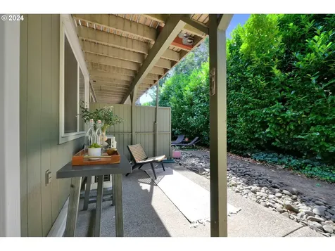 1500 Norkenzie Road Eugene OR 97401