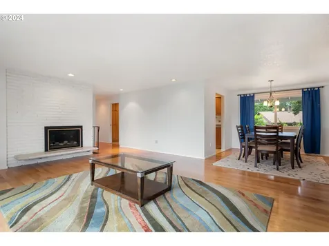 6615 Tudor Court Gladstone OR 97027