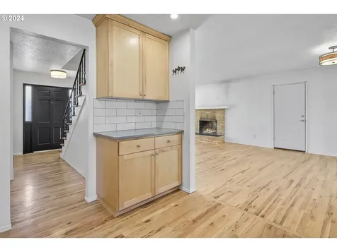 16841 SE Franklin Street Portland OR 97236