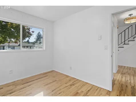 16841 SE Franklin Street Portland OR 97236