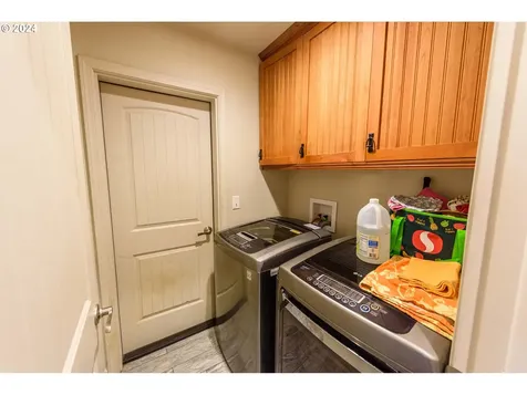 63464 James Drive Coos Bay OR 97420