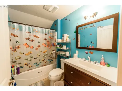 63464 James Drive Coos Bay OR 97420