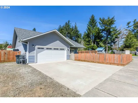 63464 James Drive Coos Bay OR 97420
