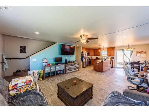 63464 James Drive Coos Bay OR 97420