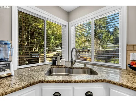 13607 NW 44th Court Vancouver WA 98685