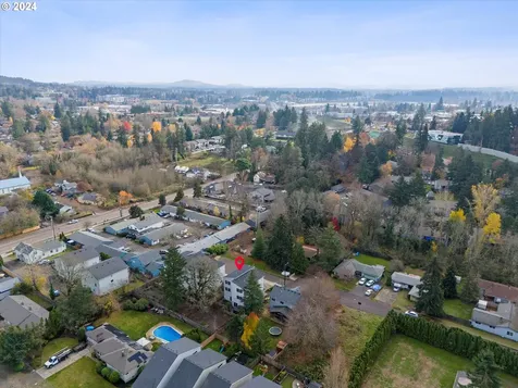 8821 SW Thorn Street Portland OR 97223