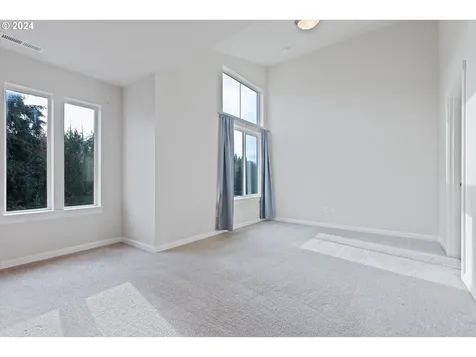8821 SW Thorn Street Portland OR 97223