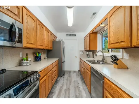3217 Maple Street Longview WA 98632