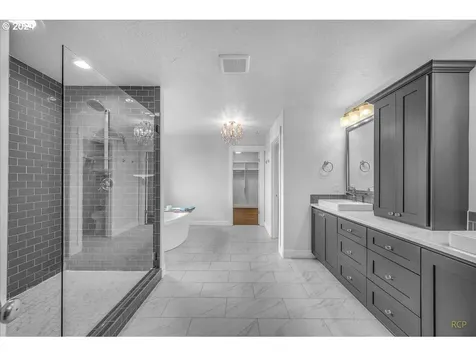 2157 Giovanni Avenue S Salem OR 97306
