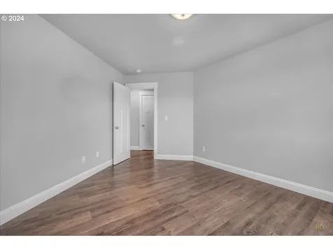 2157 Giovanni Avenue S Salem OR 97306