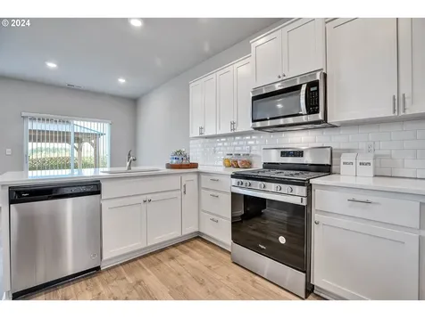 3781 Sw Sandlewood Lane Gresham OR 97080