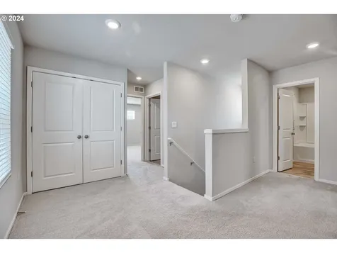 3781 Sw Sandlewood Lane Gresham OR 97080