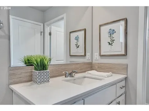 3781 Sw Sandlewood Lane Gresham OR 97080