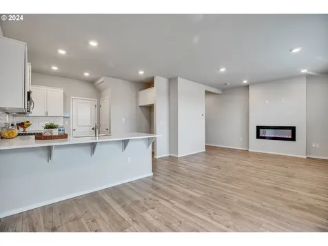 3781 Sw Sandlewood Lane Gresham OR 97080