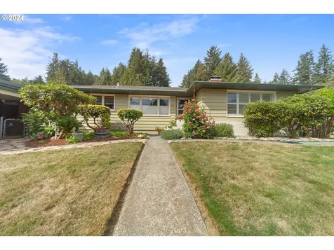 775 N 14th Street Coos Bay OR 97420