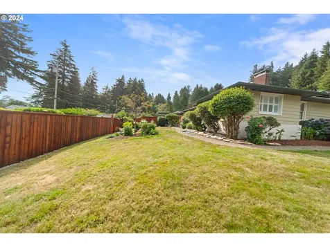 775 N 14th Street Coos Bay OR 97420