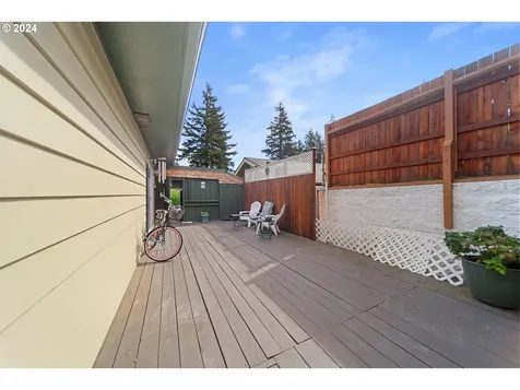 775 N 14th Street Coos Bay OR 97420