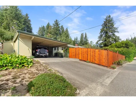 775 N 14th Street Coos Bay OR 97420