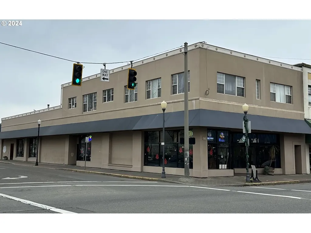 295 S Broadway Coos Bay OR 97420