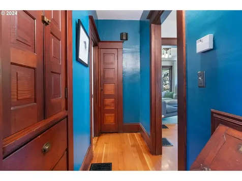 1815 Se 41st Avenue Portland OR 97214