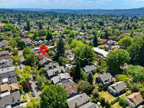1815 Se 41st Avenue Portland OR 97214