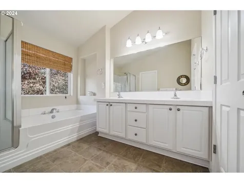 52091 SE 9th Street Scappoose OR 97056