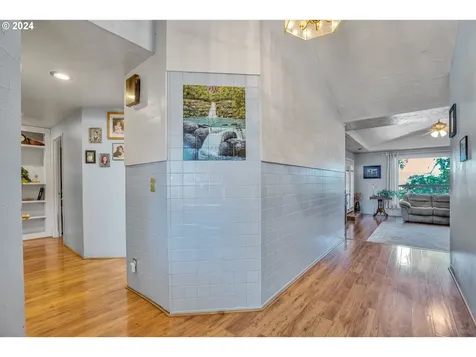 433 Ridge Crest Drive Oregon City OR 97045